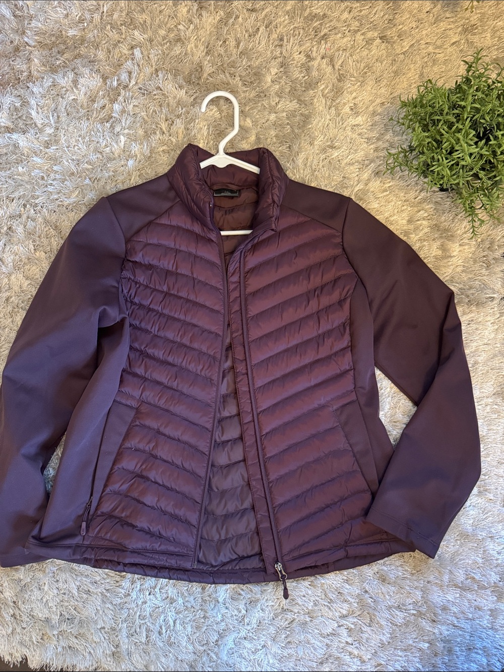 Like New 32 Cool Heat Women's Quilted Hybrid Jacket Plum Purple M